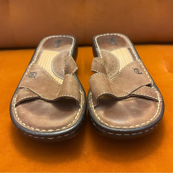 Born Brown Leather Sandals - Picture 2 of 11